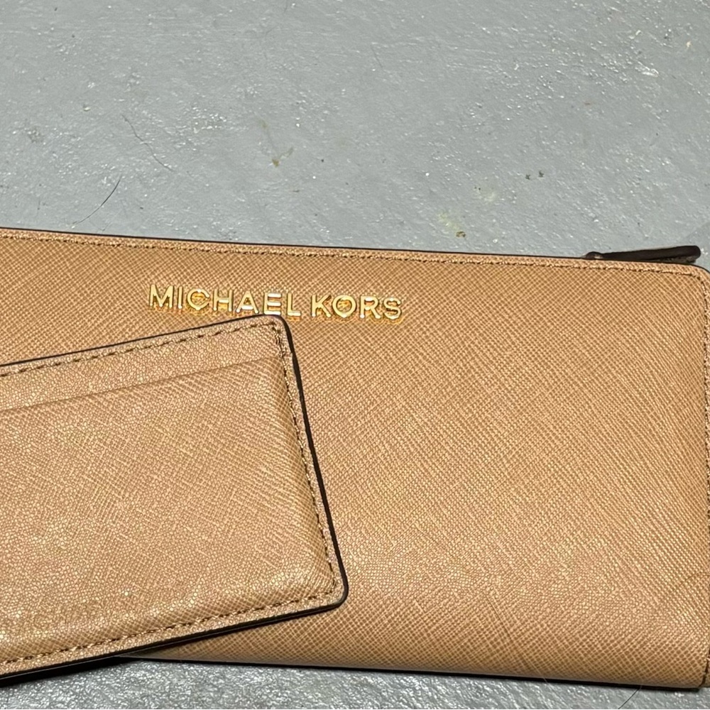 MK like new wallet and card holder